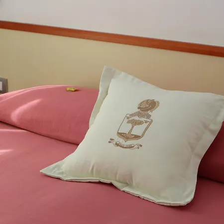 Meublè Casa Mannini 4*
