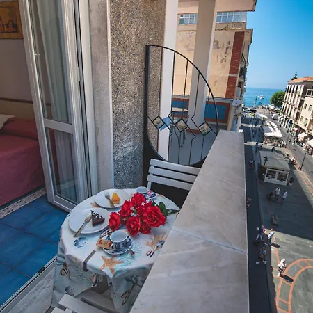 Meuble Casa Mannini 4* マイオーリ