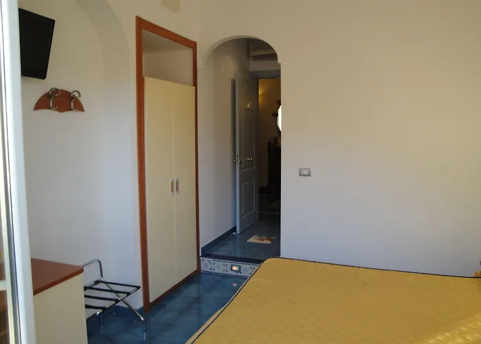 Meuble Casa Mannini 4* مايوري