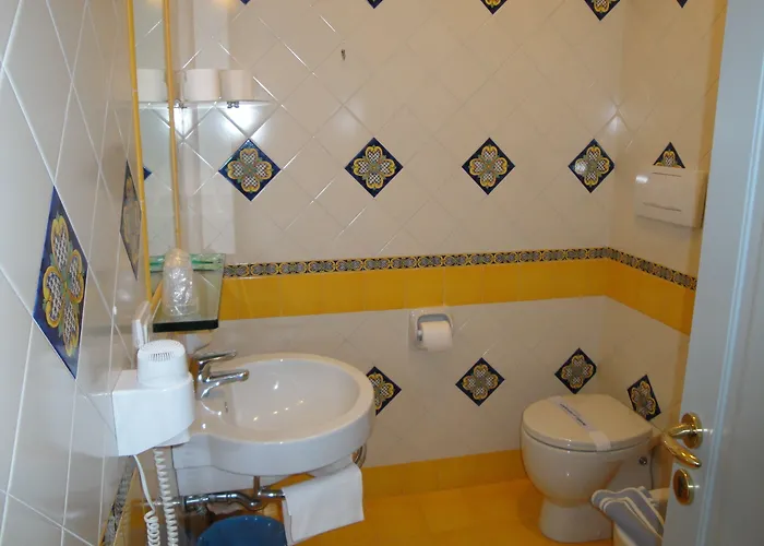 Bed & Breakfast Meuble Casa Mannini 4*