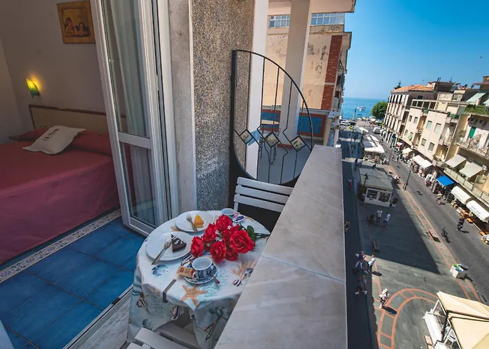 Meuble Casa Mannini 4* مايوري