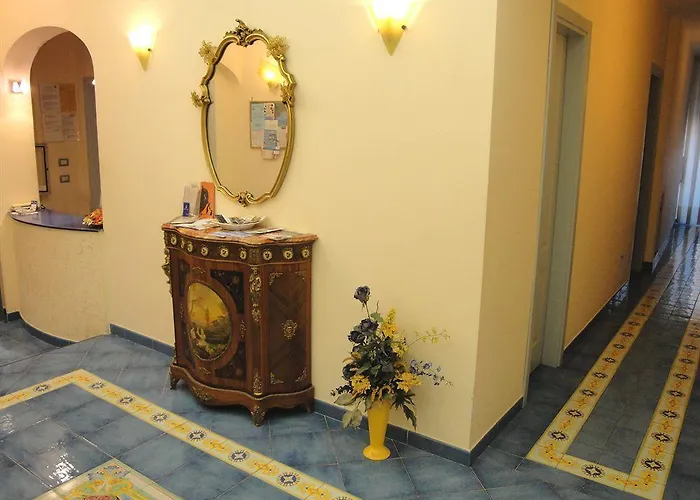 Meuble Casa Mannini Bed & Breakfast 4*