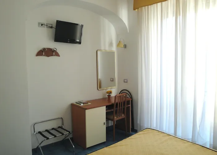 Meuble Casa Mannini Alojamento de Acomodação e Pequeno-almoço 4*